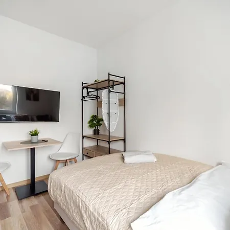Bemovia House Apartahotel Varsovia