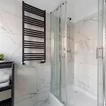 Bemovia House Aparthotel