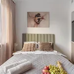 Bemovia House Aparthotel 3*