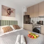 Bemovia House Aparthotel Varsavia