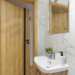 Bemovia House 3*