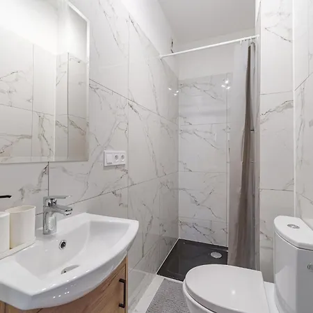 Apartahotel Bemovia House