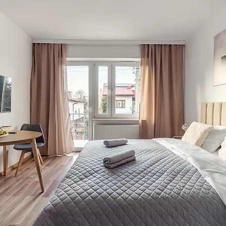 Lejlighedshotel Bemovia House