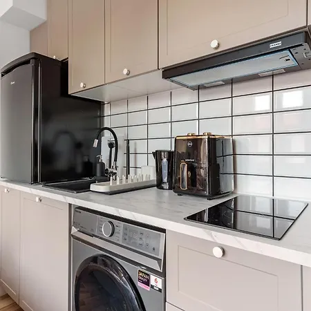 Bemovia House Varsovia