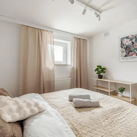 Bemovia House Lejlighedshotel 3*