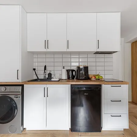 Bemovia House Apartahotel