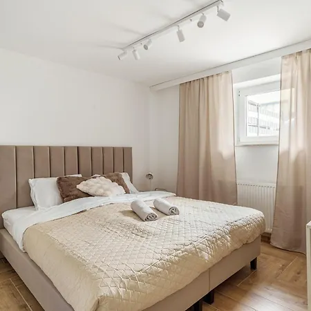Bemovia House Lejlighedshotel Warszawa
