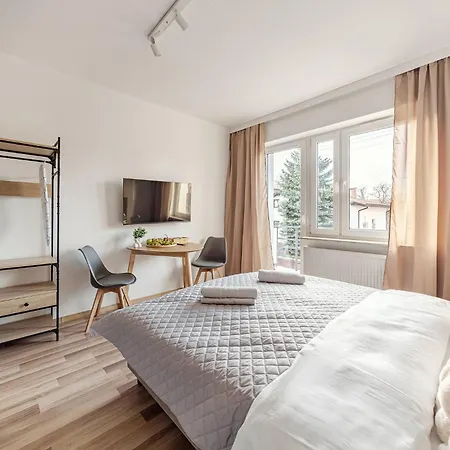 Bemovia House Hotel apartamentowy 3*