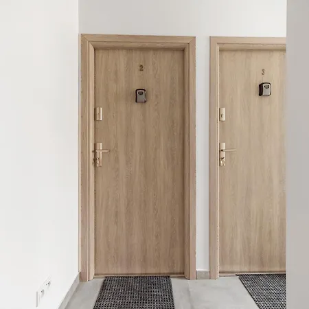 Bemovia House 3* Warschau