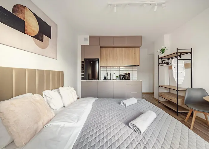 Bemovia House Aparthotel 3*