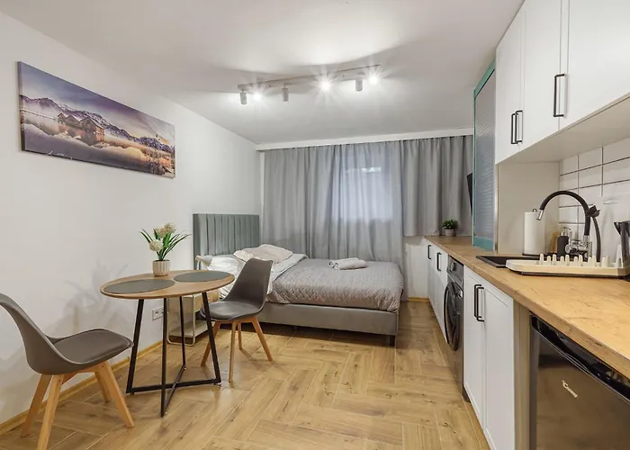Bemovia House 3* Warsaw